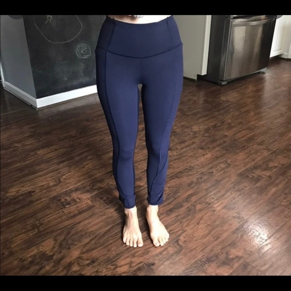 Lululemon All the right places navy leggings size 4